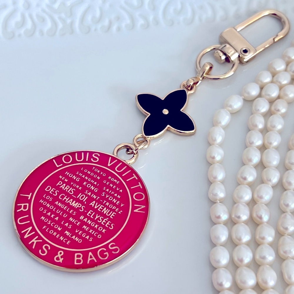 Repurposed Pink LV Trunks&Bag Charm Keychain/Bagcharm - Picture 2 of 4